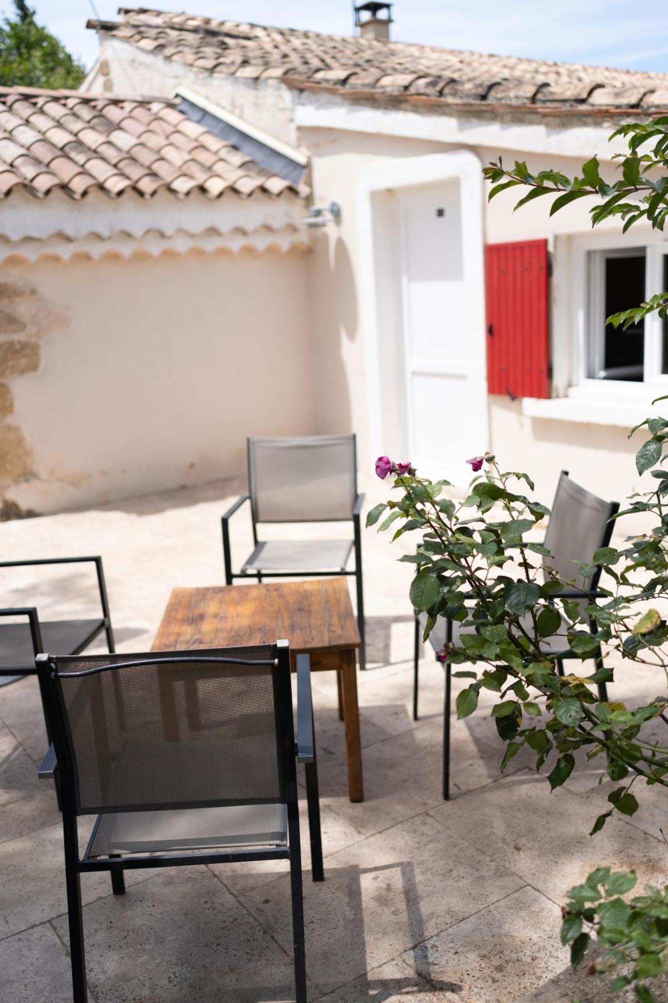 Le Vieux Platane Hotel Cairanne ภายนอก รูปภาพ