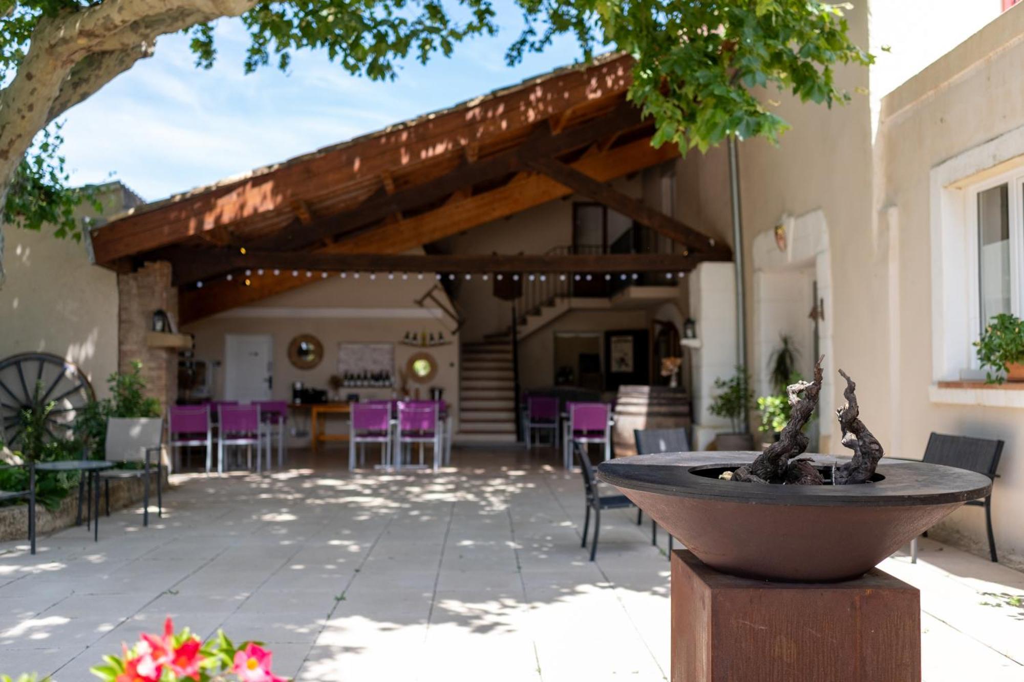 Le Vieux Platane Hotel Cairanne ภายนอก รูปภาพ