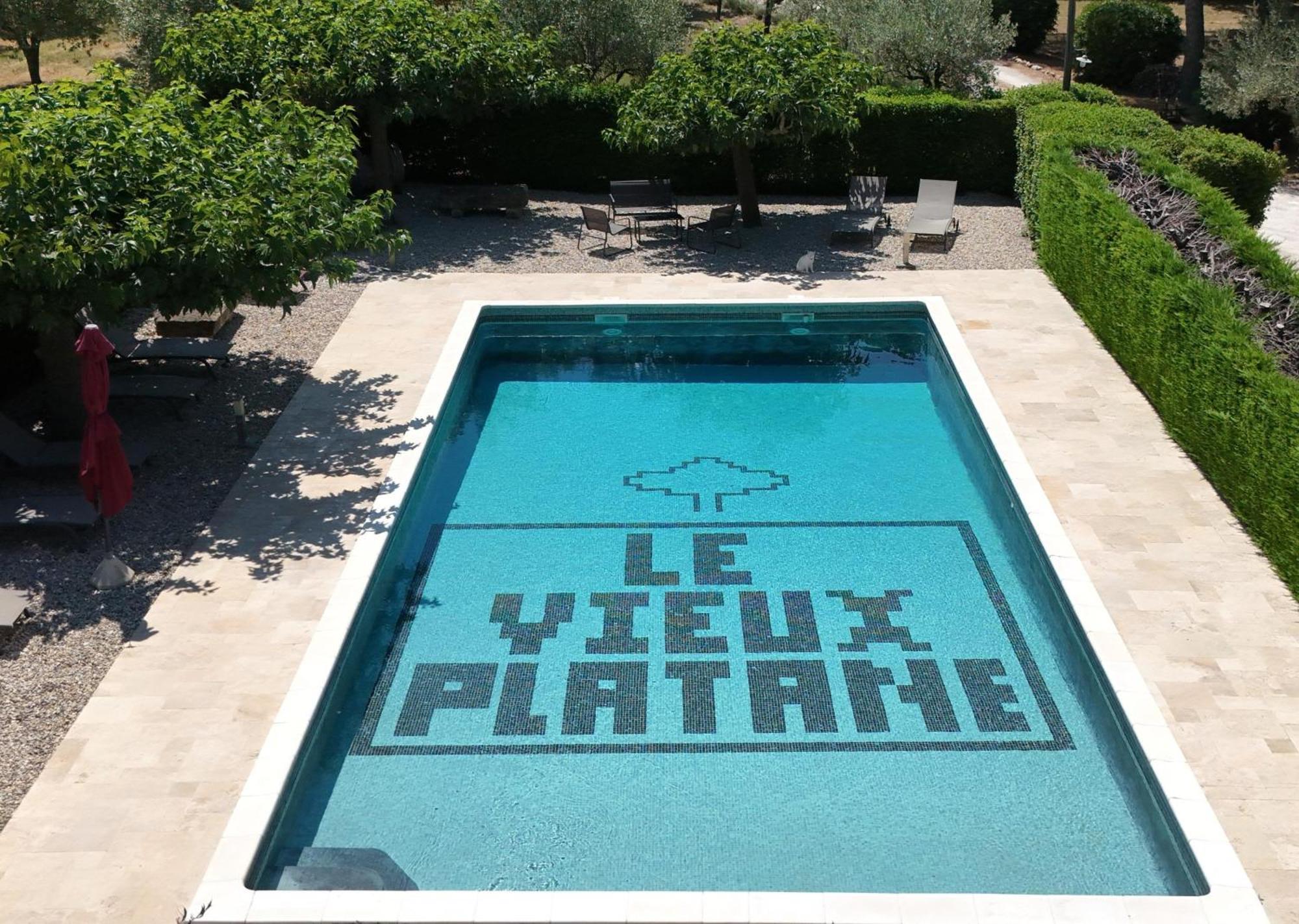 Le Vieux Platane Hotel Cairanne ภายนอก รูปภาพ